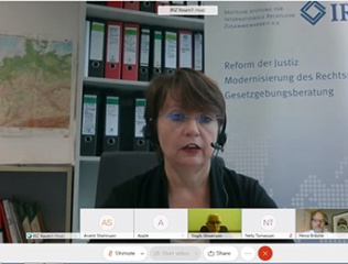 Online-seminars-with-German-specialists-at-the-faculty-of-Low