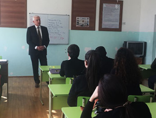 Dean-of-the-faculty-of-Law-visited-198-high-school