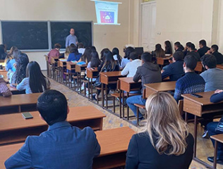 Master-class-for-management-and-economics-professional-students