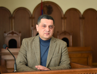 Mesrop-Makyan-at-YSU