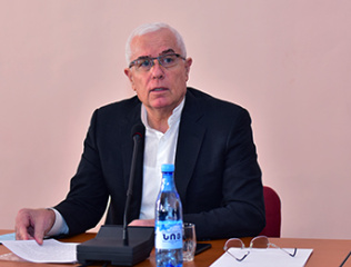 The-current-challenges-of-Jurisprudence