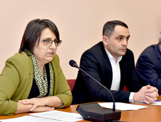 Youth-conference-at-YSU-16-04-2021