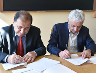 Agreement-whit-YSU-and-M-V--Lomonosov-Moscow-State-University-Yerevan-branch