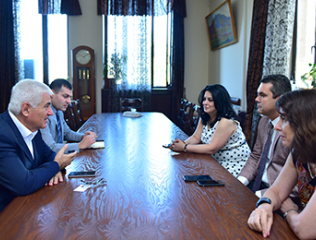 Rector-met-Ambassador-of-the-Republic-of-Armenia-to-the-Argentine-Republic