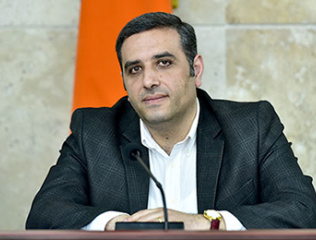 Levon-Hovsepyan-as-a-new-academic-secretary