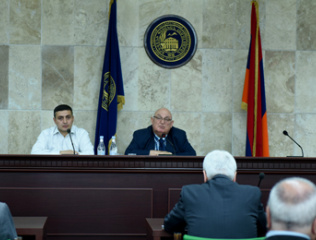 YSU-administration-discuses-the-demands-of-YSU-restart