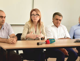Mane-Tandilyan-visited-students