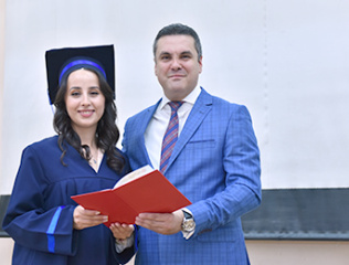 Faculty-of-European-Languages-and-Communication-gets-way-to-graduates-for-2020-2021-academic-year