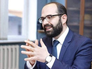 Online-meeting-with-Vardan-Mkrtchyan