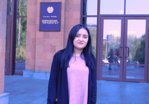 Marusya-Gharakhanyan-in-focus