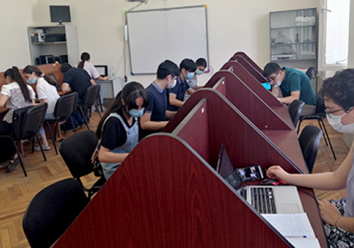 Armenian-students-won-5-medals-at-Applied-Biology-Olympiad