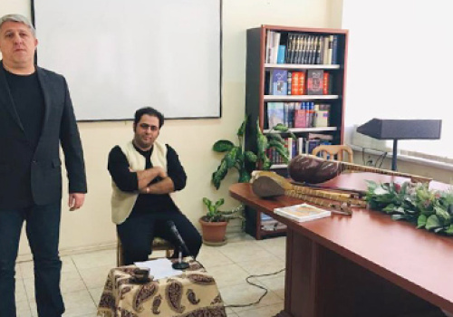 Armin-Faridi-at-the-chair-of-Iranian-Studies