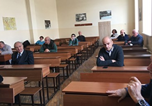 Discussion-at-the-faculty-of-Economics-and-Management
