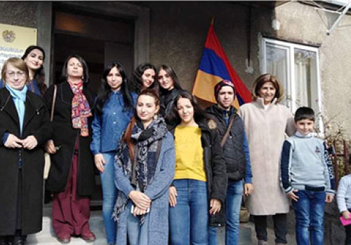 Universitarians-at-Tatul-village