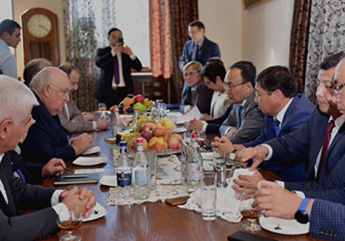 Delegation-of-Eurasian-national-university-at-YSU