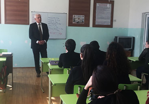Dean-of-the-faculty-of-Law-visited-198-high-school