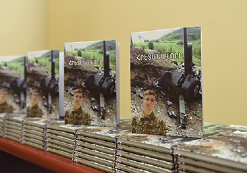 The-artilleryman-book-about-Khachik-Poghosyan