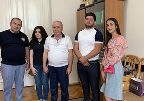 Students-of-the-faculty-of-International-Relations-won-the-competition