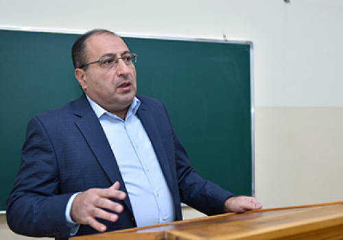 Meeting-with-Hayk-Alumyan