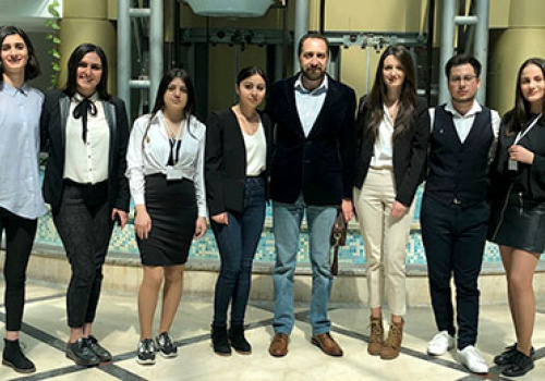 Students-of-the-faculty-of-Law-won-insurance-right-moot-court