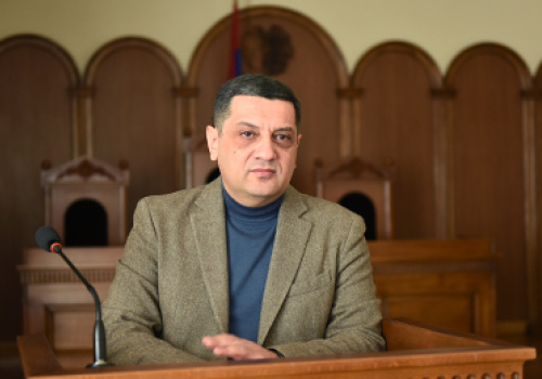 Mesrop-Makyan-at-YSU