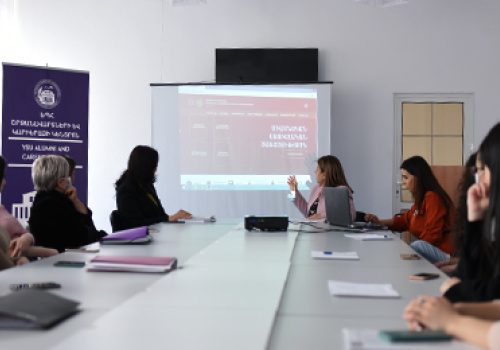Information-meeting-at-YSU