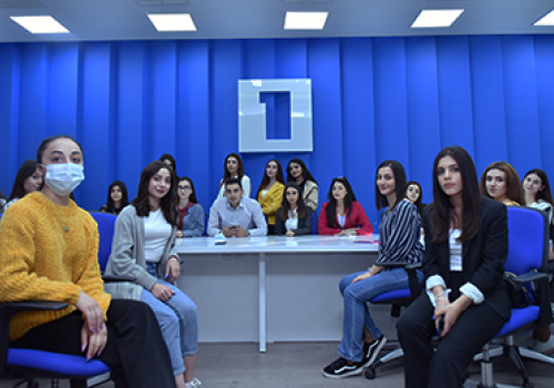 autumn-school-YSU-Public-TV