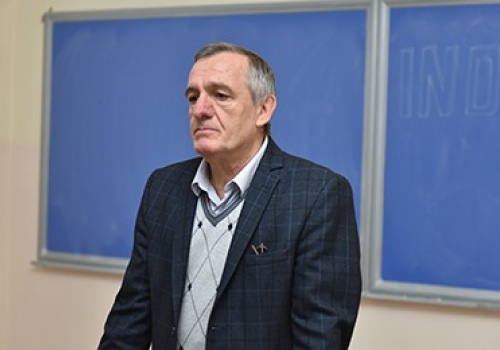 Distance-learning-at-the-faculty-of-Mathematics-and-Mechanics