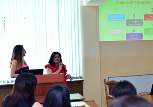 Arabic-language-book-presentation