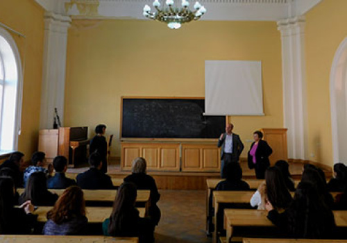 Pupils-visited-faculty-of-Biology