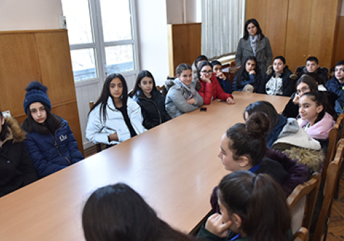 Pupils-at-YSU-1576492003