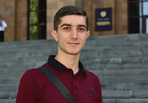 Albert-Makaryan-in-focus