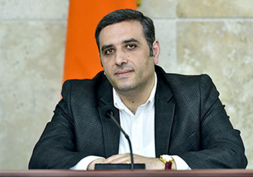 Levon-Hovsepyan-as-a-new-academic-secretary