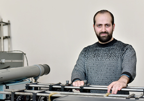 Alexandr-Hayrapetyan-as-the-best-student-2020