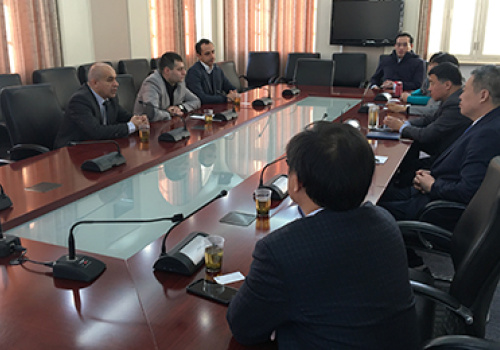 YSU-delegation-in-China