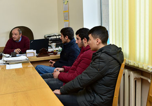 High-school-pupils-visited-faculty-of-Physics