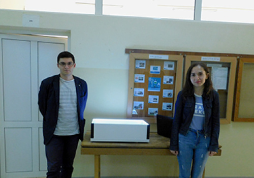 Students-of-the-faculty-of-Chemistry-have-grown-crystals