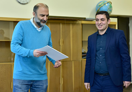 Viktor-Pambukchyan-in-focus
