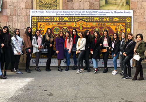 Students-of-YSU-at-Megerian-carpet