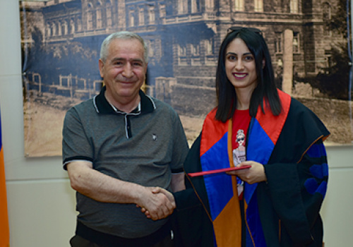 Students-of-Masters-programs-got-diplomas